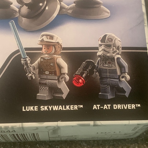 LEGO AT-AT vs. Tauntaun Microfighters STAR WARS TM (75298) Brand New Sealed - Picture 4 of 7